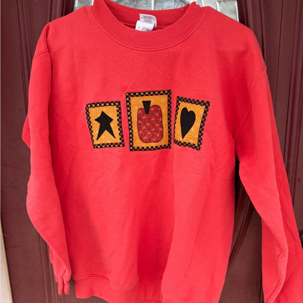 Womens Red Crewneck Sweatshirt with Star, Apple & Heart Appliqué